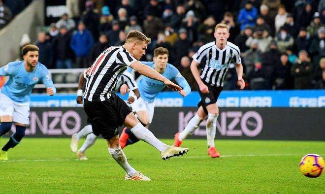 切尔西主场击败纽卡斯尔，赢得三分振作士气