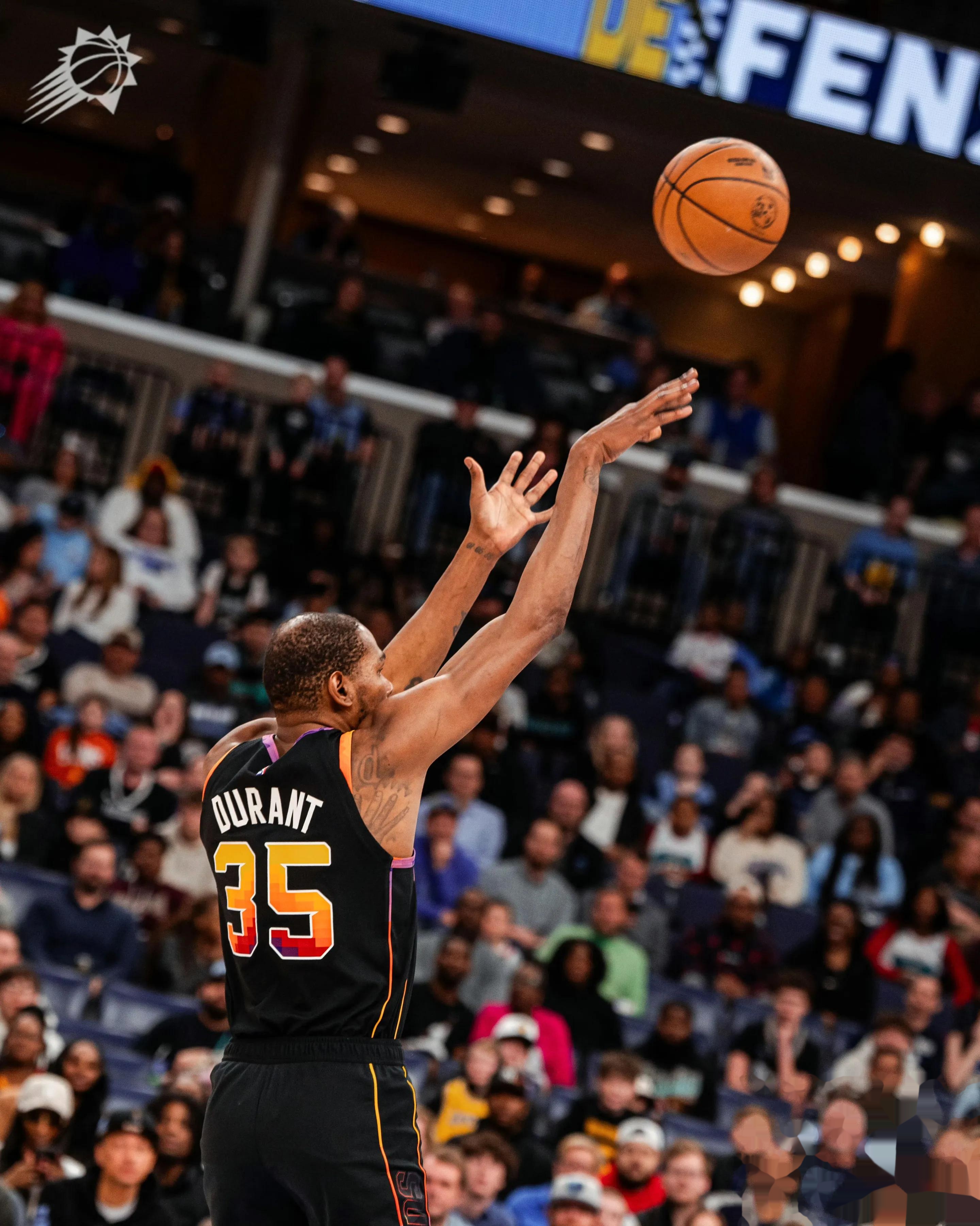  杜兰特迎来十五赛季高光表现，拜仁球迷沸腾！