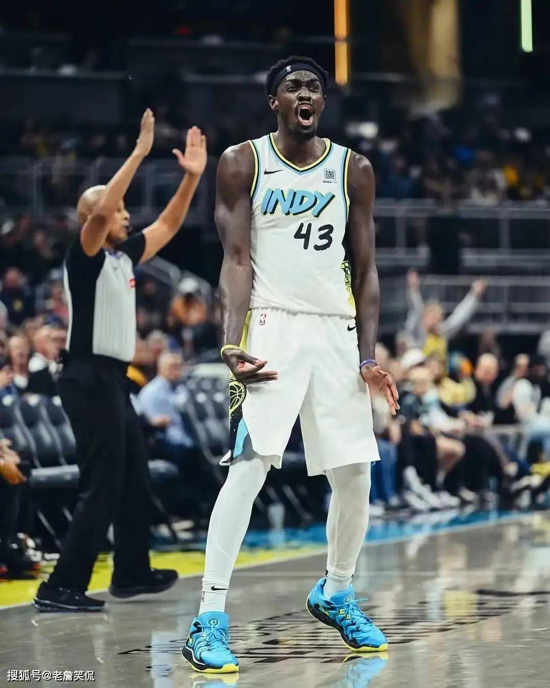  西亚卡姆在加拿大队比赛中精彩发挥，回归赛场引发热议！